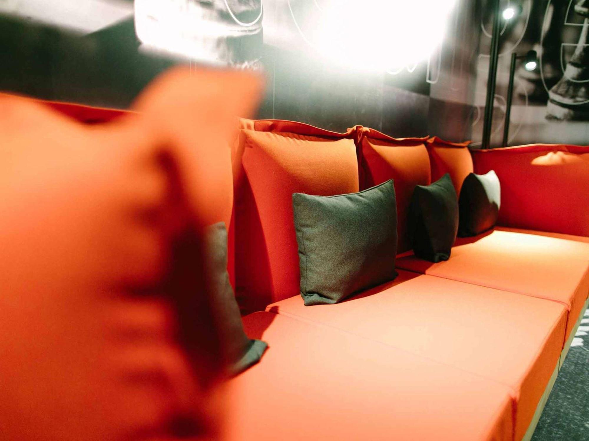 Ibis Alencon Hotel Ngoại thất bức ảnh